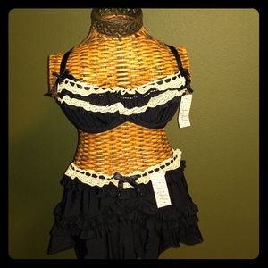 JEZEBEL Celebrity bra and skirt